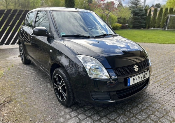 Suzuki Swift cena 17400 przebieg: 163000, rok produkcji 2010 z Starachowice małe 352